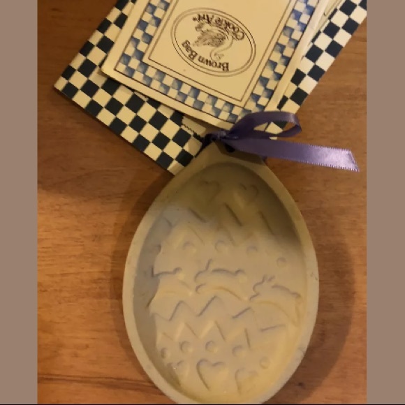 Easter Egg Cookie Mold 1988 Brown Bag Cookie Art - Picture 3 of 5